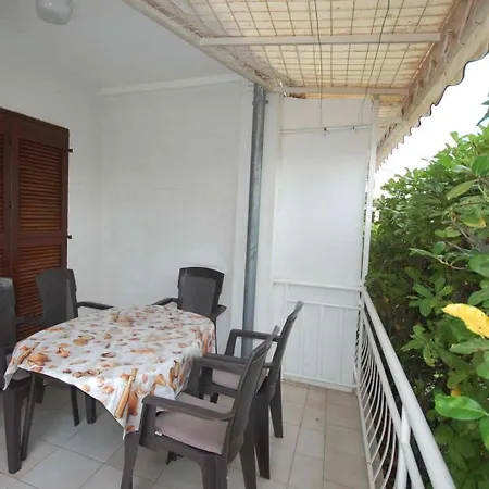 With Parking Space Njivice, Krk - 21772 公寓